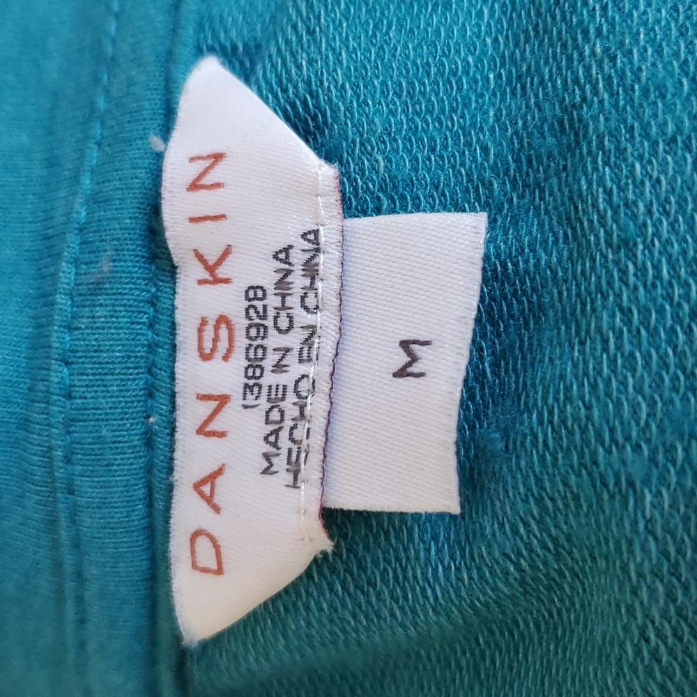Danskin Long Sleeve Athleisure Sweatshirt Aqua Blue Size MEDIUM - Picture 6 of 8